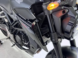 Honda CB 125R