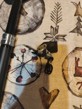Tija Rock Shox reverb AXS