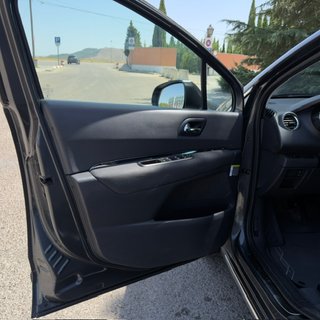 Peugeot 3008 2016