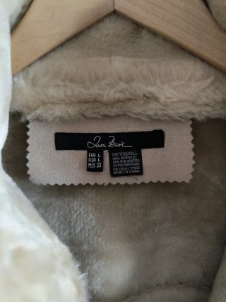 Abrigo largo efecto ante beige
