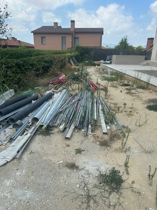 Maquinaria obra por fin de obra