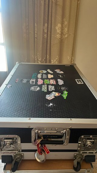 Denon DJ Prime 4 White Edition + Flightcase