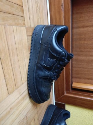 Nike Air Force 1 Negras Talla 40