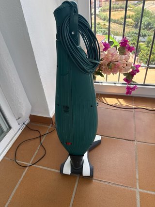 Aspiradora Kobold VK140