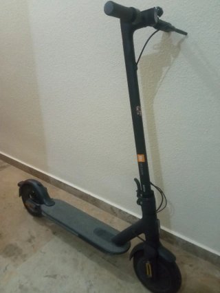 Patinete Eléctrico Negro