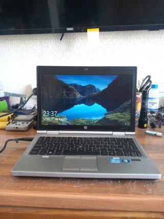 HP Elitebook 2570p Plata
