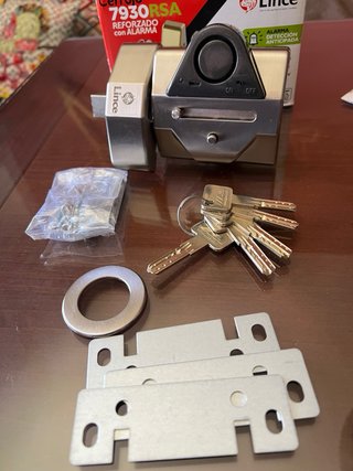 Cerrojo Alta Seguridad 7930RSA con Alarma