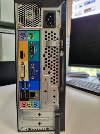 Acer Veriton X2640G i5-7400 8GB RAM 512GB SSD