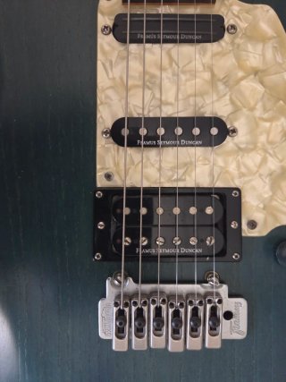 Guitarra Framus Diablo pro HSS germany