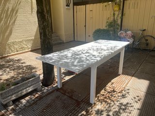 Mesa Ikea Bjursta y 4 sillas Tobias