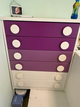 Cómoda infantil 6 cajones morado y blanco