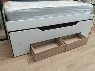 Cama infantil con cajones