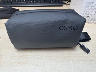DJI Osmo Pocket 4 Creator Combo