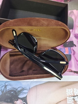 Gafas de sol Tom Ford negras