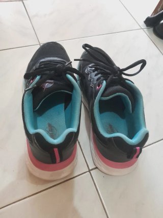Tênis Time Jump Preto e Azul