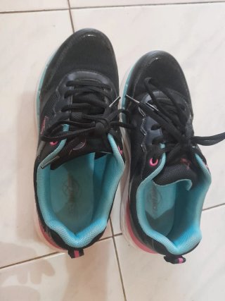 Tênis Time Jump Preto e Azul