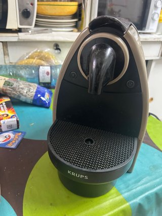 Cafetera Nespresso Krups para piezas