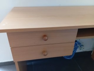 Escritorio mesa madera y silla infantil azul