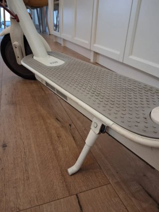 Patinete Xiaomi Mi Electric Scooter M365 en blanco