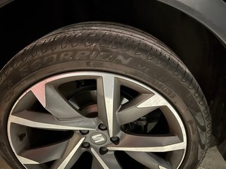 parejaNeumáticos Pirelli Scorpion Verde 255/40R20