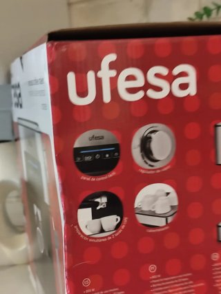 Cafetera UFESA EXPRESSO CE7255 (NUEVA)