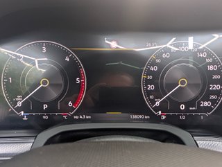 Volkswagen Touareg Volkswagen Touareg R-Line 3.0 V6 TDI 210kW Tip 4M