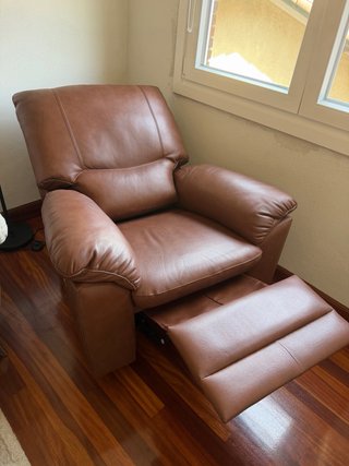 Sillón de cuero eléctrico