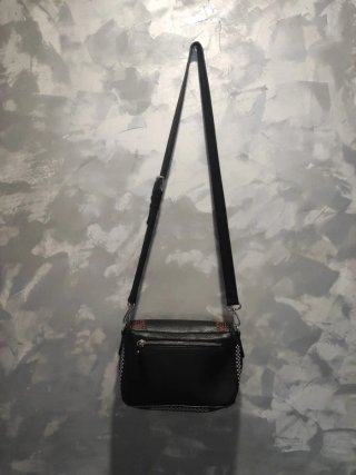 Bolso Desigual negro con detalles
