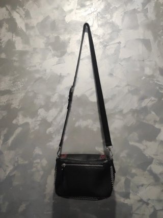 Bolso Desigual negro con detalles