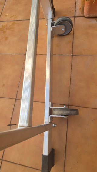 Escalera aluminio con plataforma
