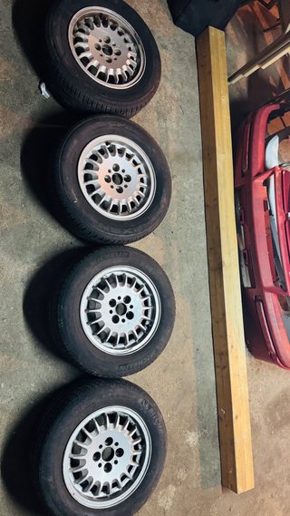 Llantas Originales BMW E30 (Set de 4)