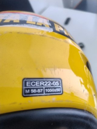 Casco Moto Jet Amarillo Visera