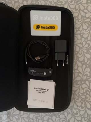 Insta360 ONE R Twin Edition + Accesorios