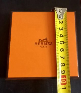 Caja Hermès París y Bolsa Guardapolvo Beige vacía