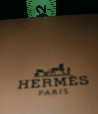Caja Hermès París y Bolsa Guardapolvo Beige vacía