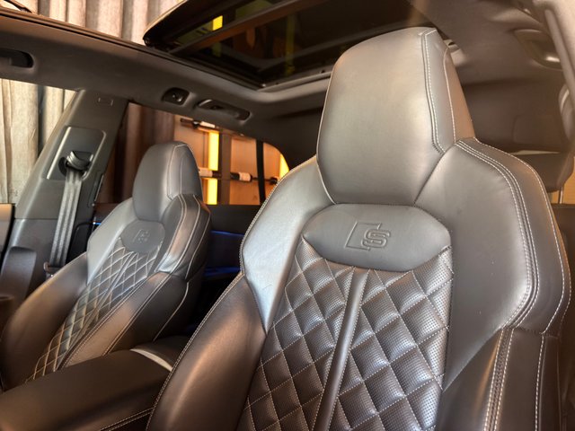 Audi Q8 SQ8 Plus TFSI 373kW quattro tiptronic