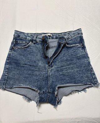 Pantalón corto Bershka mujer talla 40