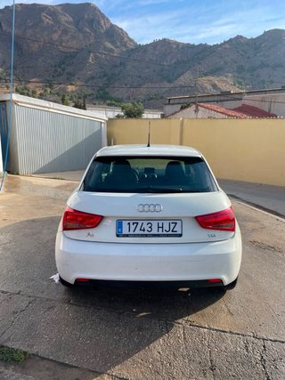 Audi A1 1.6 90 cv
