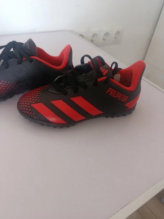 Botas de fútbol Adidas Predator niño talla 31
