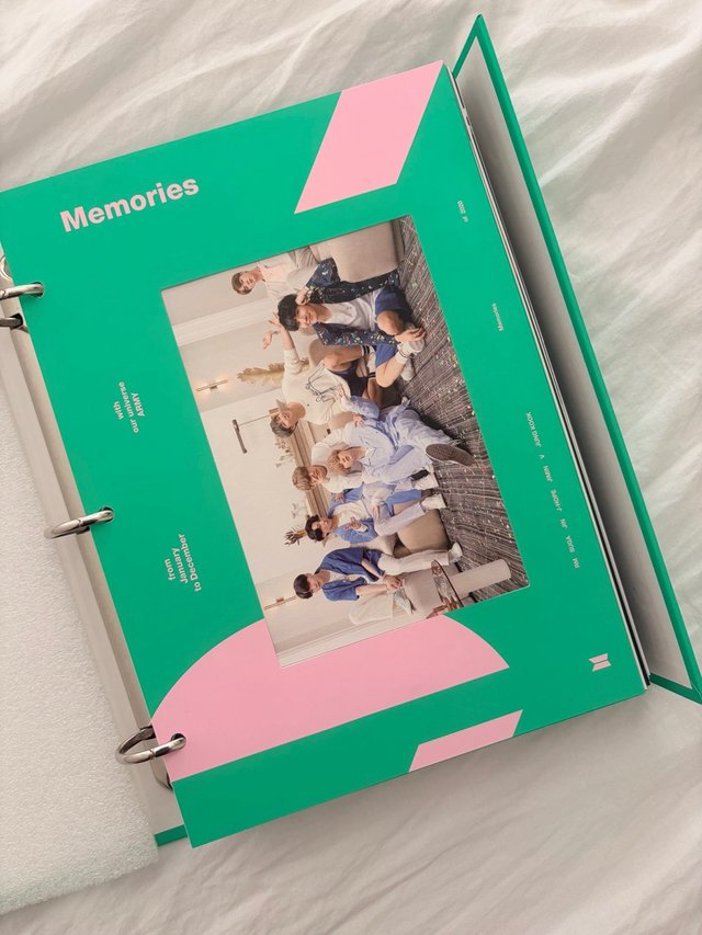 BTS Memories 2020 DVD + Photocard Jin