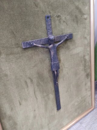 Cristo de hierro enmarcado