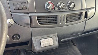 Iveco Eurocargo 2014 paquetero plataforma c