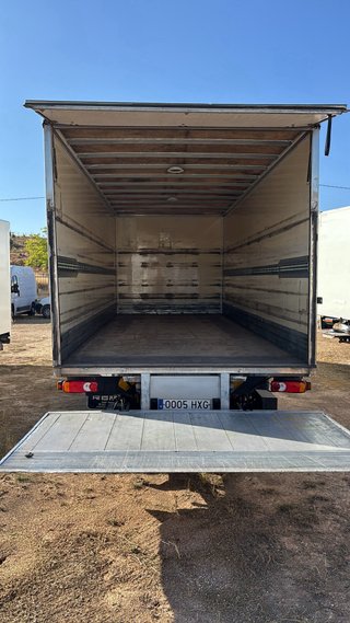 Iveco Eurocargo 2014 paquetero plataforma c