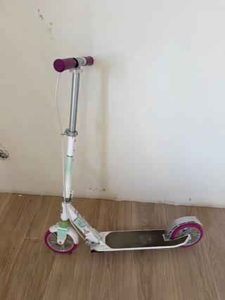 Patinete Oxelo plegable blanco y rosa