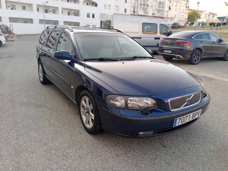 Volvo V70 2002 - foto 1