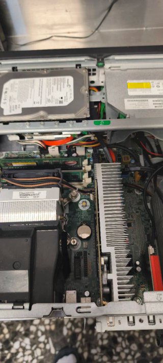 HP 600 G1 SFF PC Escritorio