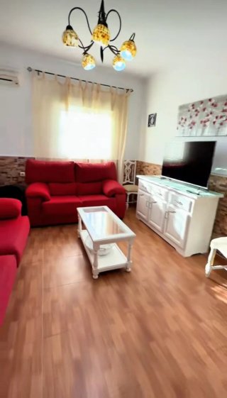 CASA CON PISCINA