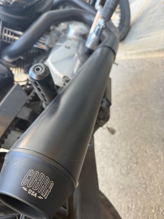 Harley Davidson Sportster 883 Negra