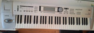 Korg Triton LE 61 Teclado Sintetizador