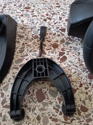 Volante Thrustmaster T80 Ferrari Edición